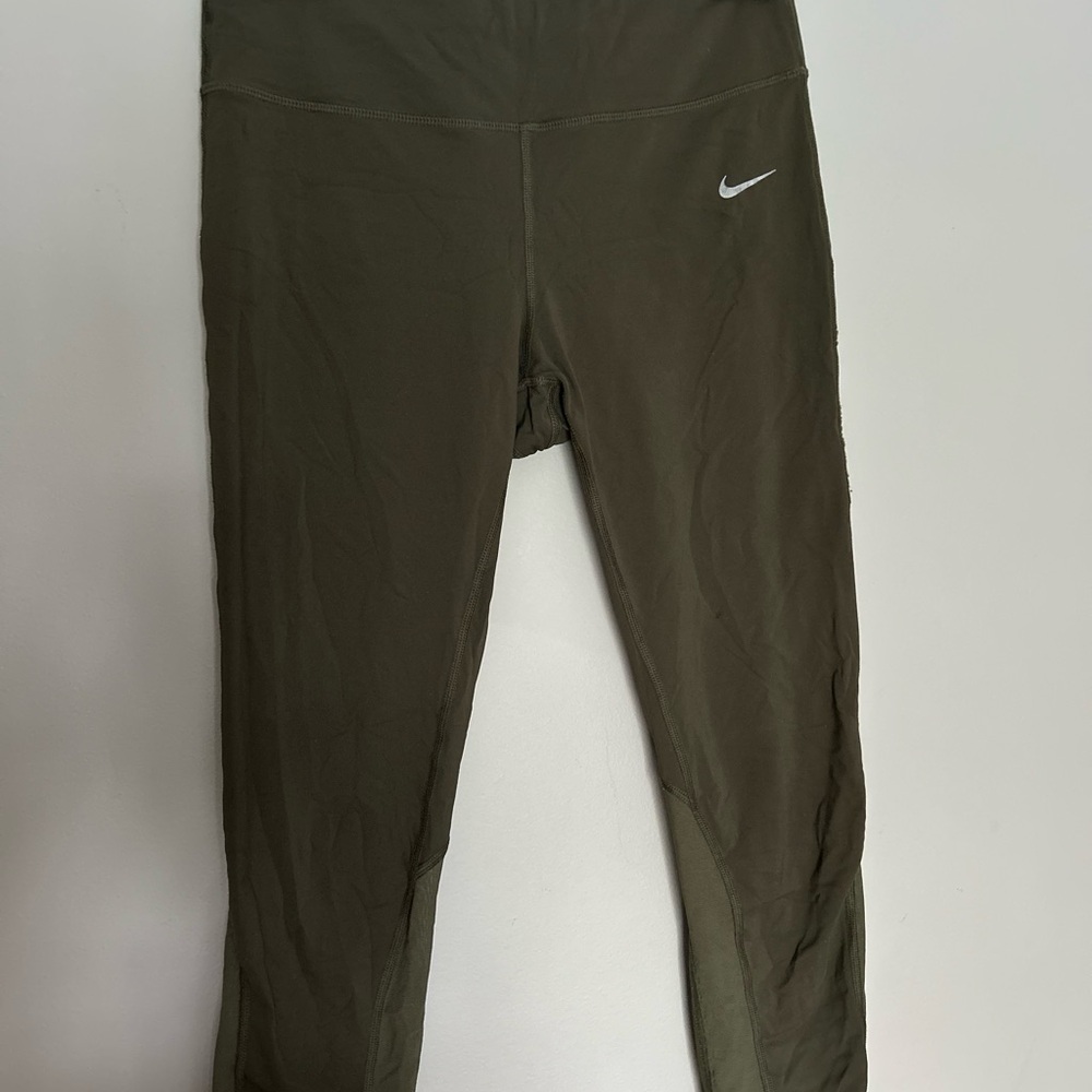 Nike Dri-FIT Dark Green Leggings for women- 3/4 length